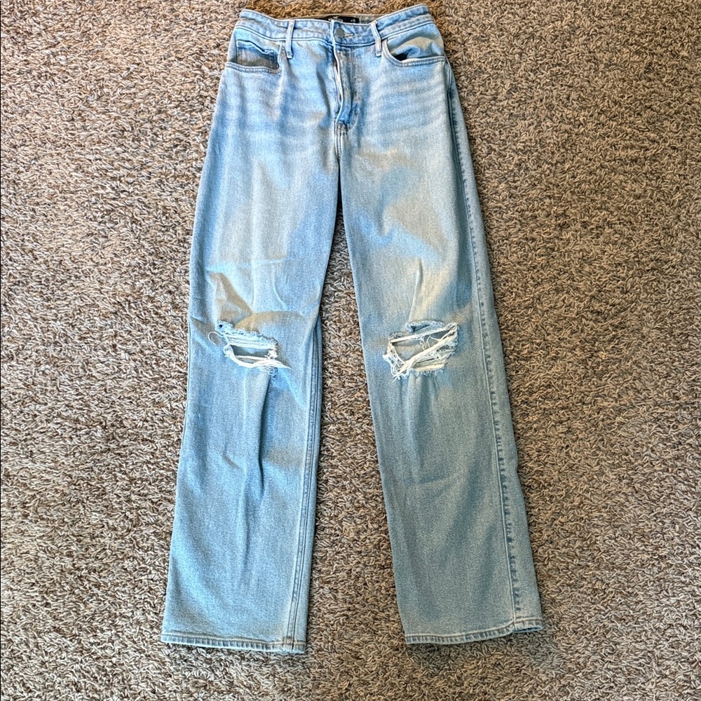 Hollister Women's Light Blue Ripped Boyfriend Jeans